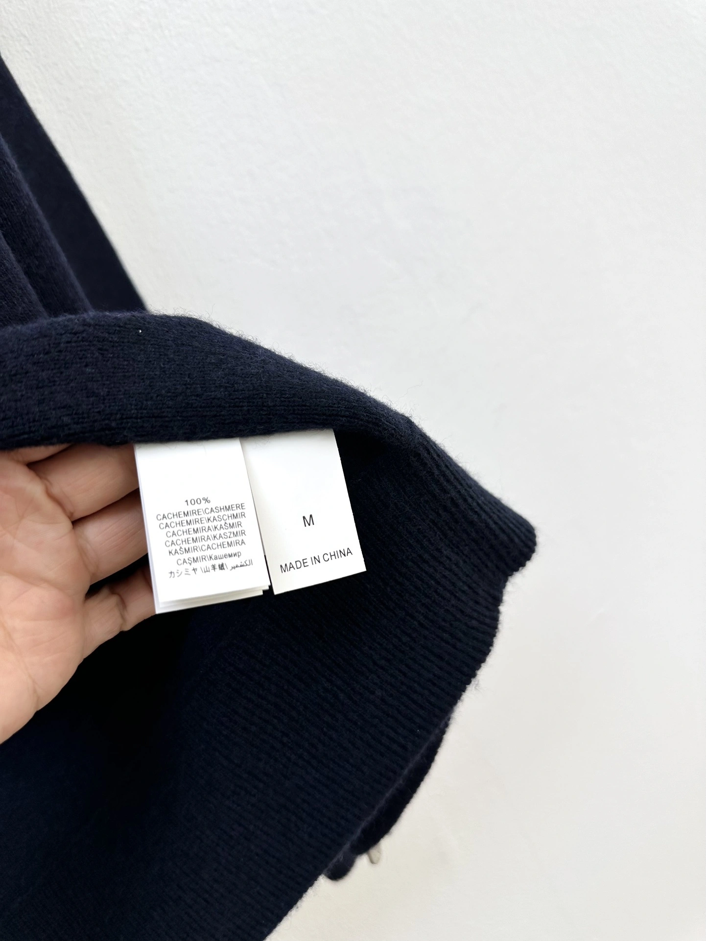 wg.luxury-- 2ru9588o cashmere 2colour item:D-F054J2326-2